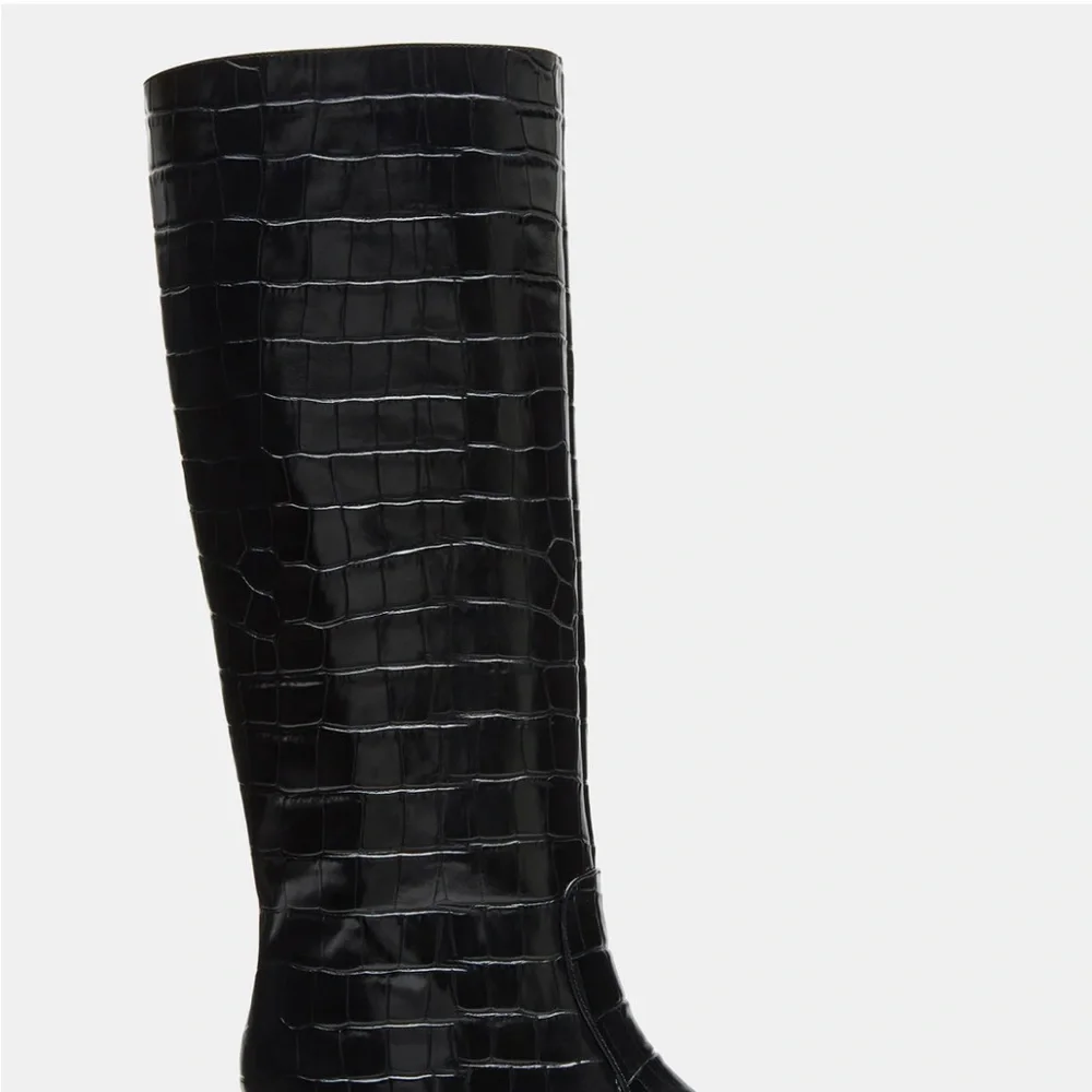 Steve Madden Black Croc-Pattern Heeled Boots size 10 - Picture 5 of 7